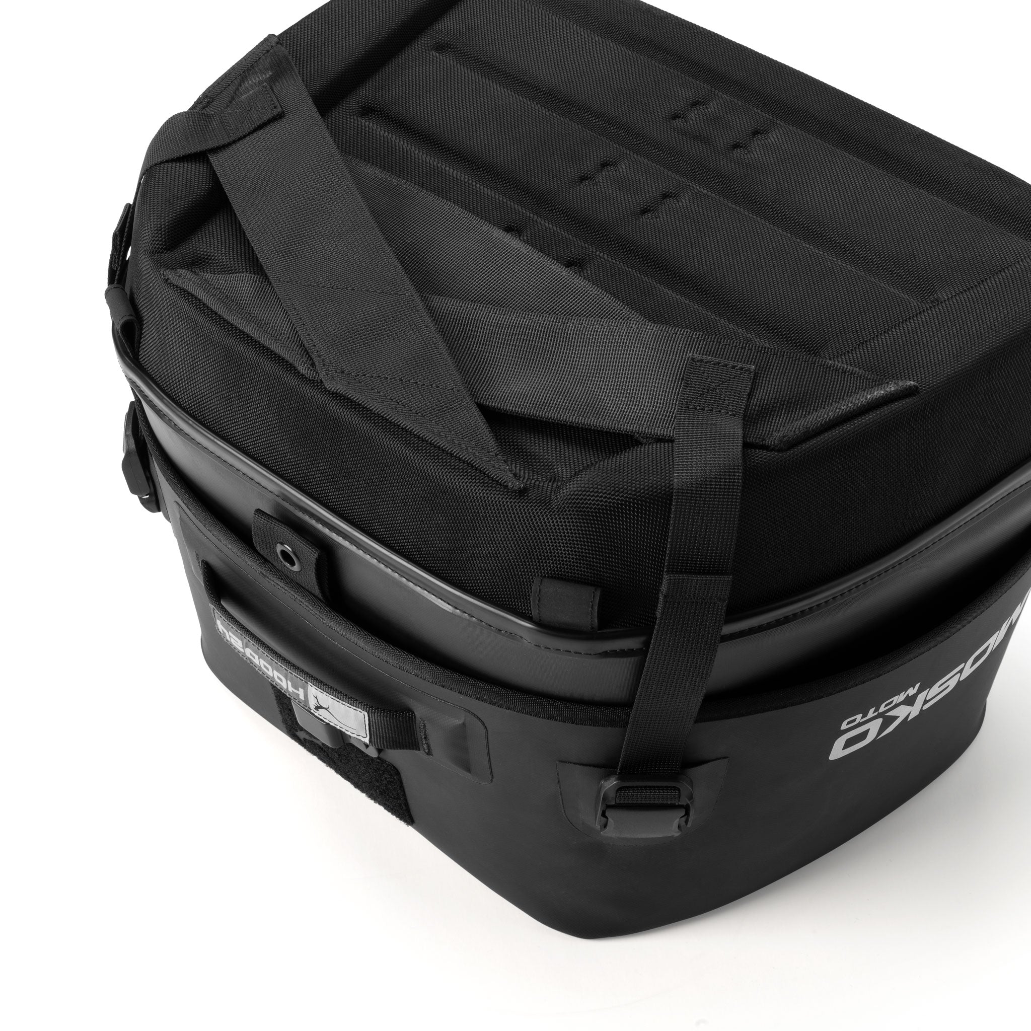 Hood Tail Bag - Image 9